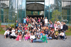 Taiama-grupo-de-estudantes-em-Petropolis