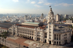 Estacao-Julio-Prestes-arquitetura-representando-a-riqueza-da-epoca-aurea-do-cafe-na-cidade-de-Sao-Paulo